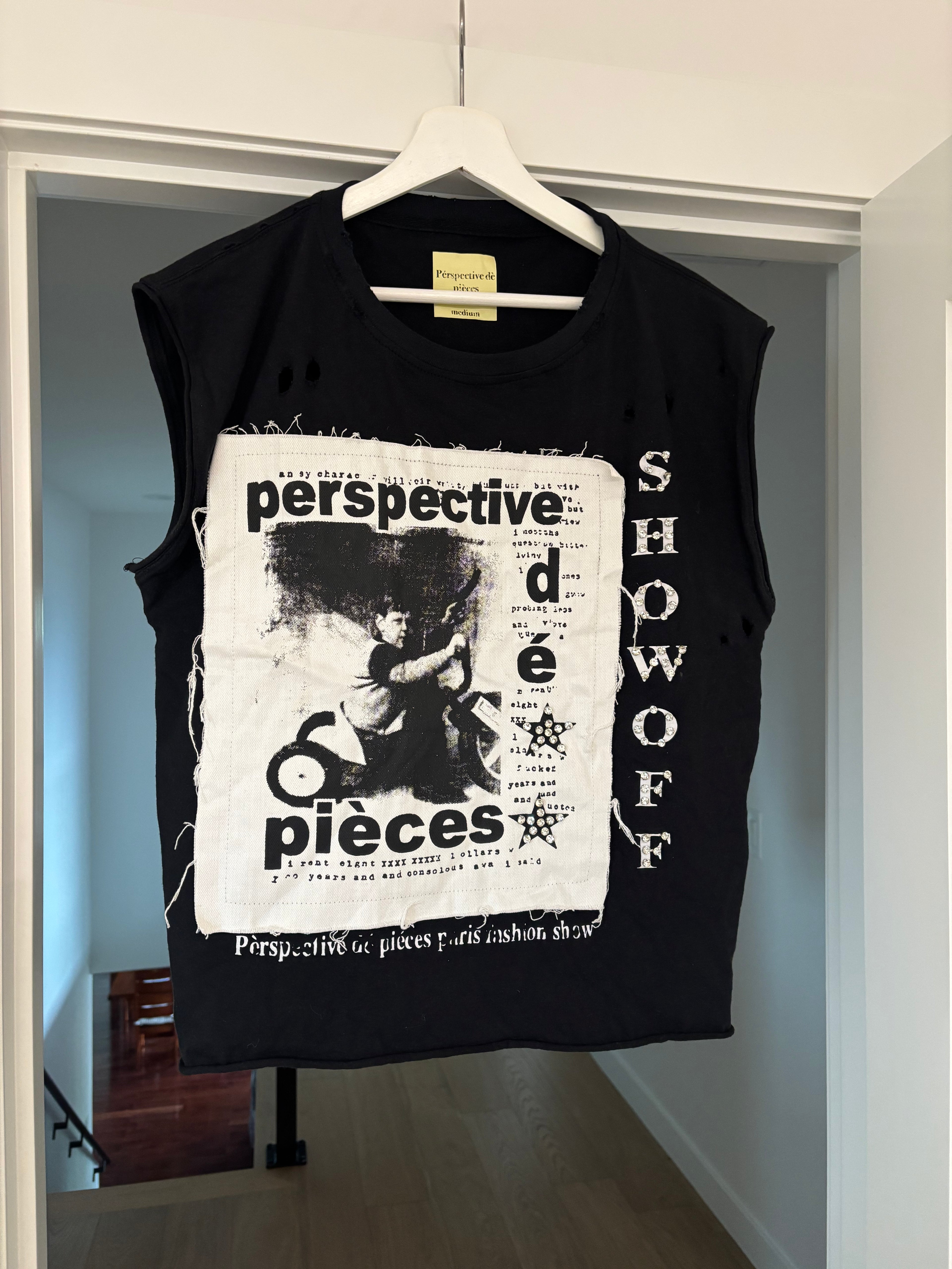 "Showoff" cut off t-shirt