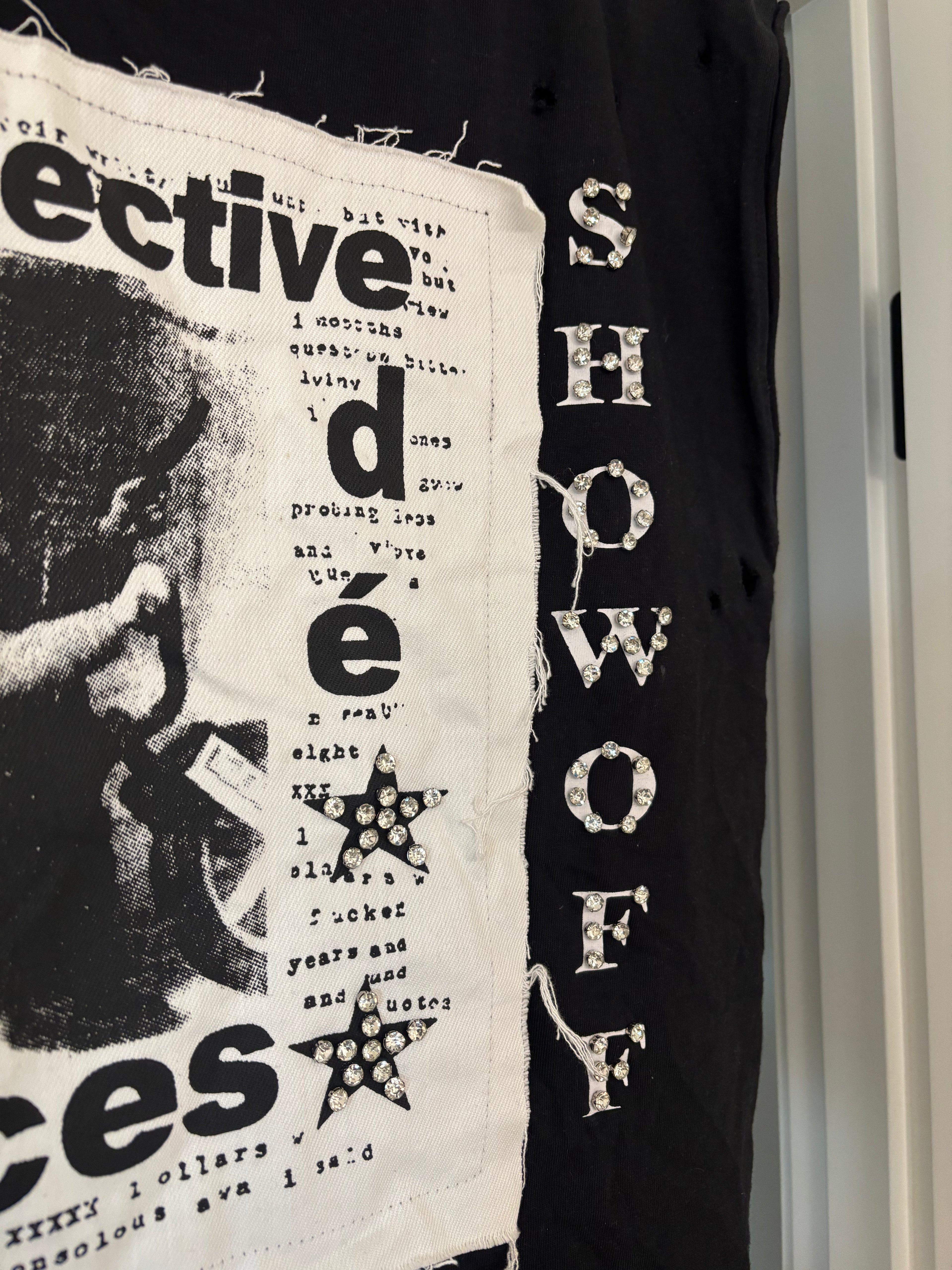 "Showoff" cut off t-shirt